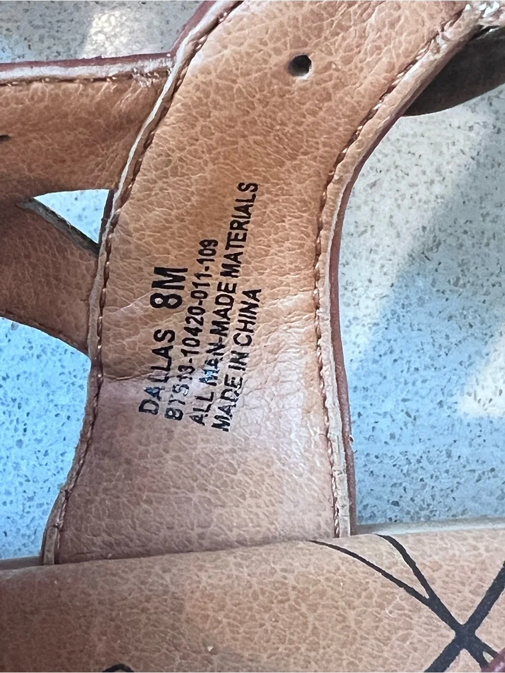 Bare Traps Dallas 8M Laser Cut Wedge Sandal